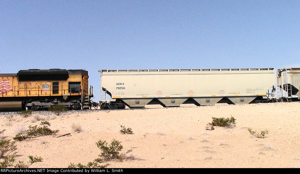 WB Manifest Frt at Erie NV W-MidTrn -107